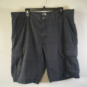 The North Face Cargo Shorts Mens 40 Plaid Gray Hiking Outdoor Casual Pockets